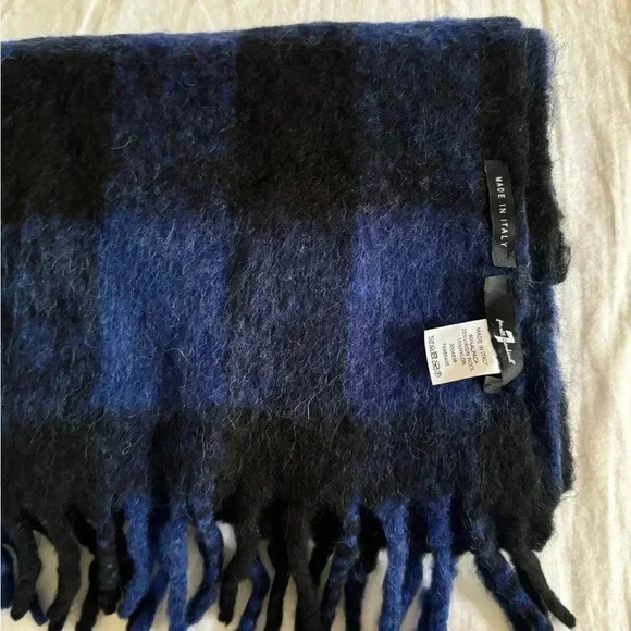 7 for All Mankind soft Wool scarf - Picture 3 of 4